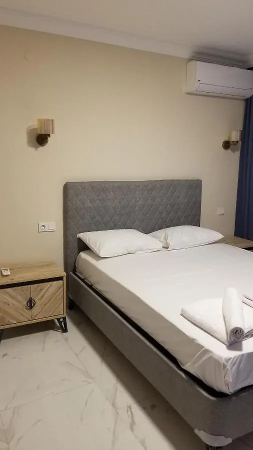 Huge Evleri 1 Apartment Marmaris