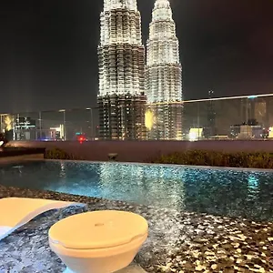 Star Klcc By Cozy White Апартаменты Куала-Лумпур